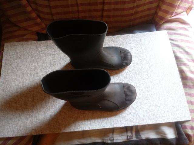 Bota de borracha. 34/35