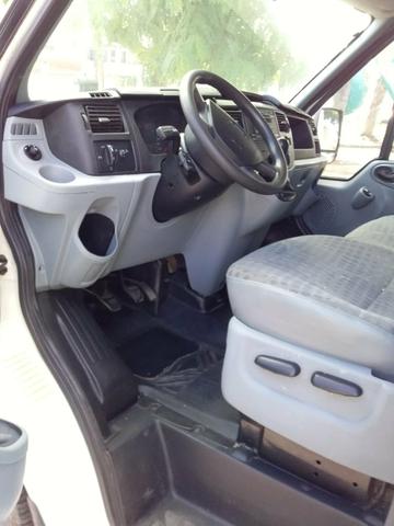 Ford Transit com baú - Foto 5