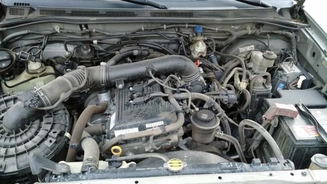 Toyota Hilux SRV 4x4 automatica 2015 - Foto 13