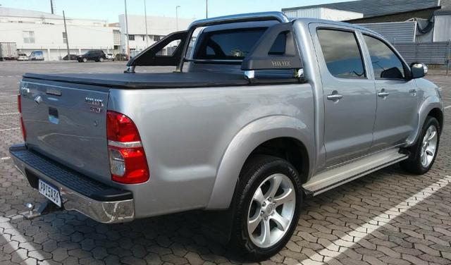 Toyota Hilux CD 4X2 Srv 2.7 Aut - Foto 5