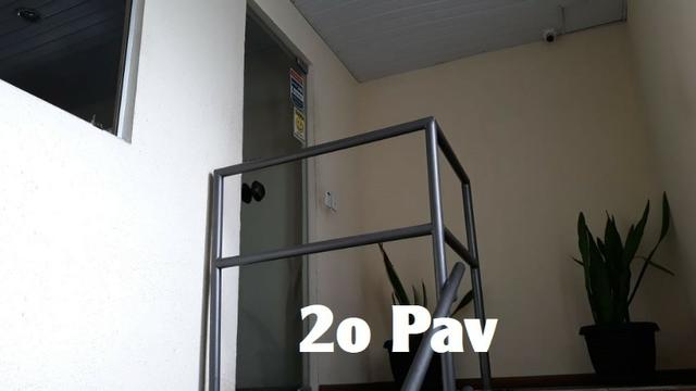 2 salas comerciais, andares inteiros em prédio na av.Dorival Caymmi, Itapuã! (82m² cada) - Foto 8