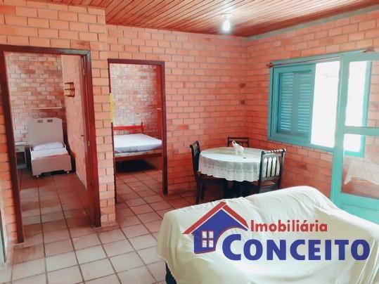 C98 - Bela residência em ótima localização - Foto 8