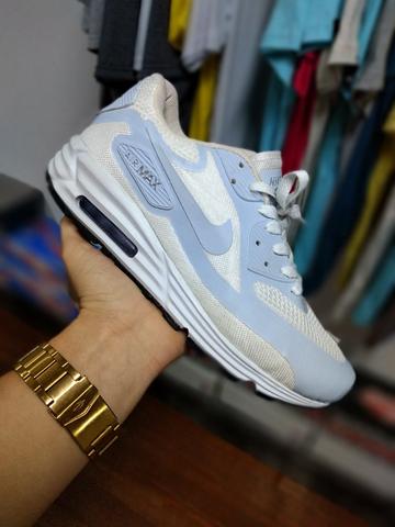 Tênis Nike lunar