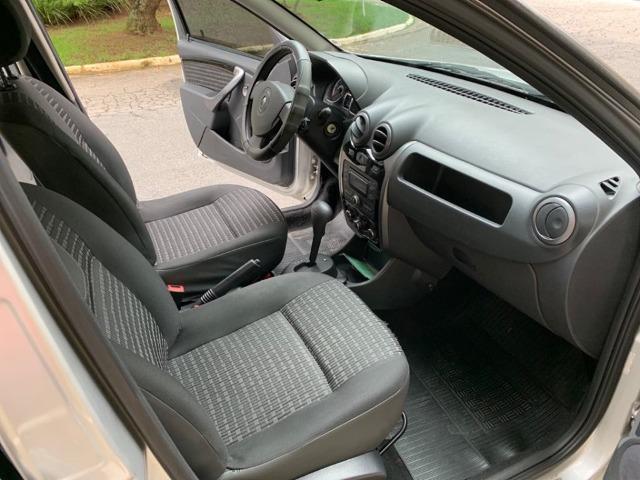 Renault Sandero automático, 70.000 km, única dona - Foto 8
