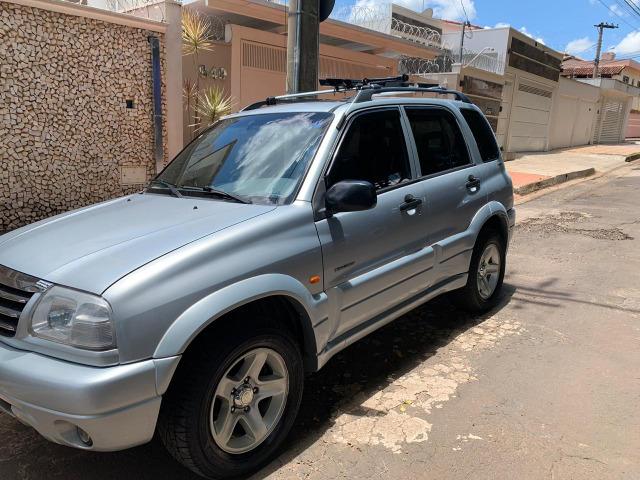 Tracker 2008, novíssima, 4X4, banco de couro, teto solar - Foto 2