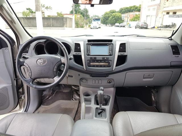Hilux SRV 2011 automática 3.0 TDI - Foto 2