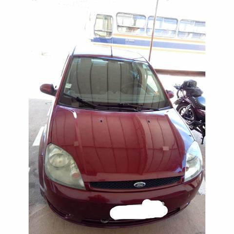 Vendo FIESTA SEDAN