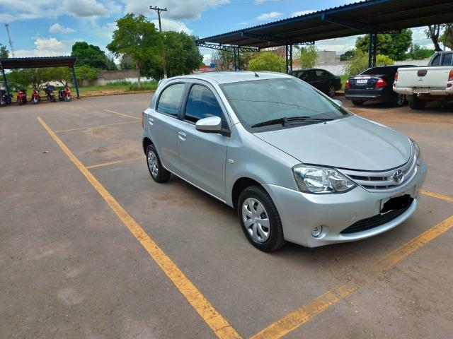 Etios 1.5 XS HB hatch completo , com apenas 38.362km IPVA 2019 pago - Foto 10