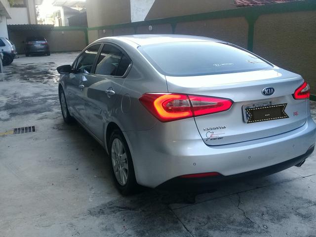 Kia Motors Cerato 1 6 16v Flex Aut 2014