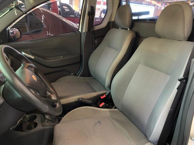 Chevrolet Montana Ls 1.4 2015 - Foto 9
