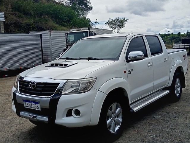 TOYOTA HILUX 2.5, CABINE SIMPLES, COMPLETA! ANO 2012, LINDA!
