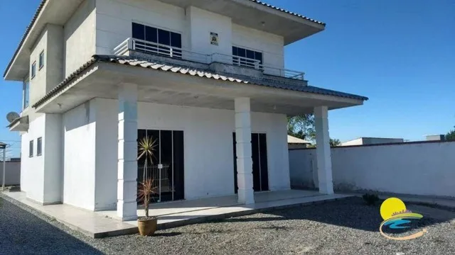 Sobrado com 3 dormitórios à venda, 210 m² - Residencial Príncipe - Itapoá/SC SO0078