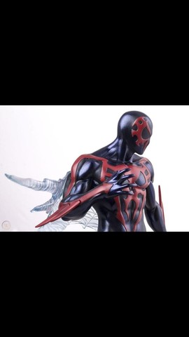 Spider Man 2099 Bowen Designs - Foto 2
