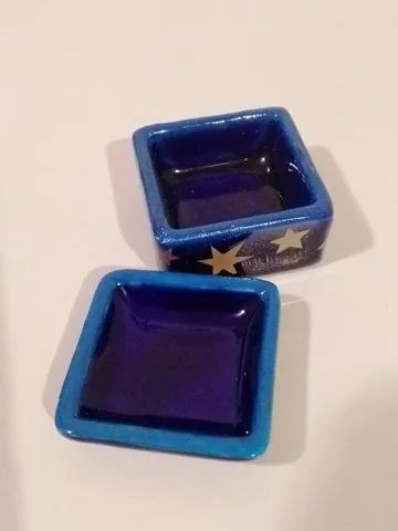Bibelô miniatura em porcelana azul cobalto novo com 3cm - Foto 2