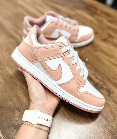 Tenis nike best sale nude feminino