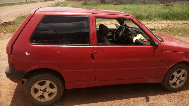 Vende de um fiat uno entra en contato com o número * - Foto 2