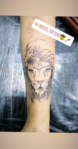 Aplicacao de piercings e tattoos em geral!!!