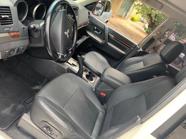 MMC/Pajero HPE. 3.8 V6 2014/2014 Gas. Aut. Branca - Foto 5