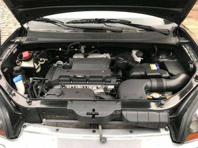 Tucson 2.0 mpfi gls 16v 143cv 2wd - automático 19 mil kms único dono - Foto 12