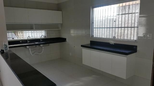 Casa de esquina, perto da Burn Fit da Abel Cabral - Foto 7