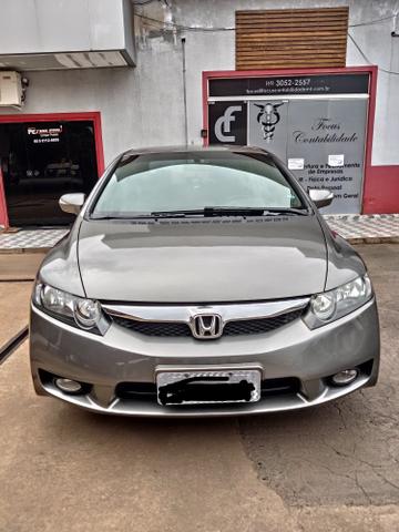 Civic LXL automático