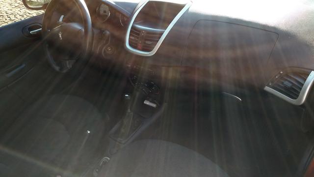 Peugeot 207 passion 1.4 / R$ 16.000,00 - Foto 2