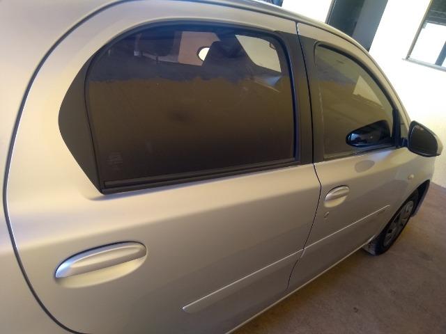 Toyota Etios Hatch xs 1.5 2016/2017 - Foto 2