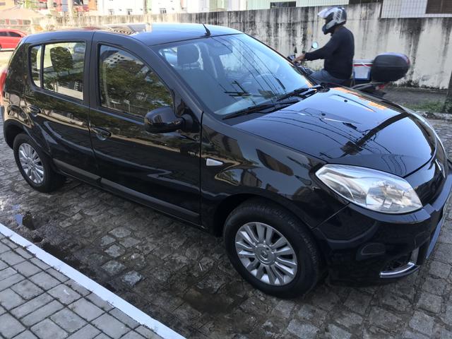 Sandero Privilege 1.6 Automatico 2012 - Foto 2