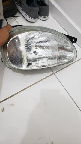 Farol LD do Corsa