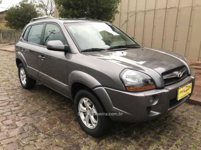 Tucson 2.0 mpfi gls 16v 143cv 2wd - automático 19 mil kms único dono - Foto 2