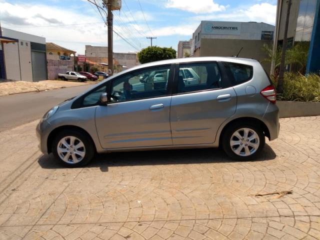 HONDA FIT LX 1.4 16V FLEX AUT. 2014 - Foto 4
