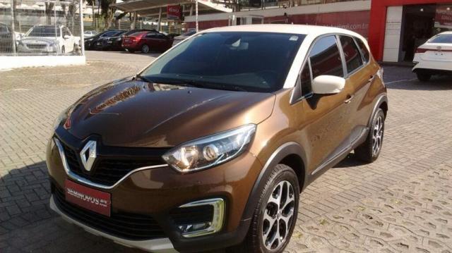 RENAULT CAPTUR INTENSE 1.6 16V SCE CVT X-TRONIC FLEX Marrom 2017/2018 - Foto 2