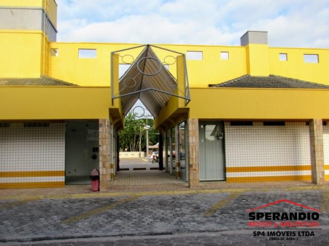 Conjunto comercial (19 lojas) na principal avenida de itapoá - Foto 6