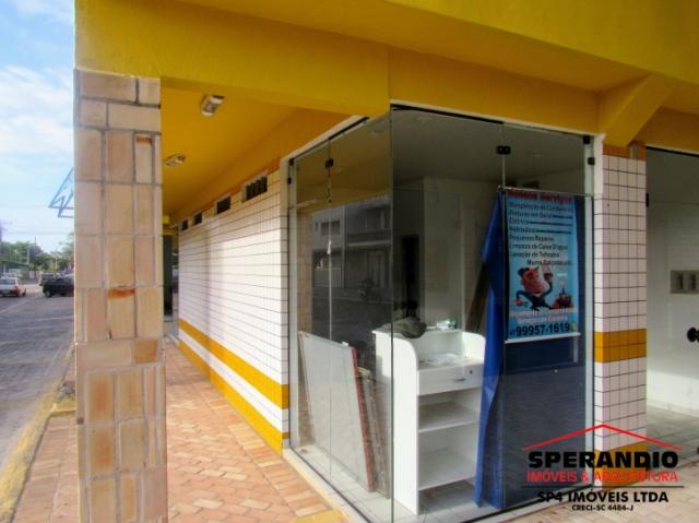 Conjunto comercial (19 lojas) na principal avenida de itapoá - Foto 8