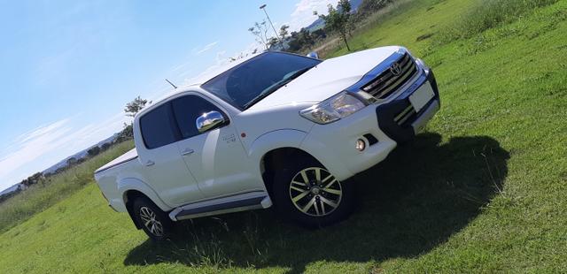 TOYOTA HILUX CD SR 4X2 2.7 16V/2.7 FLEX AUT. 2014 