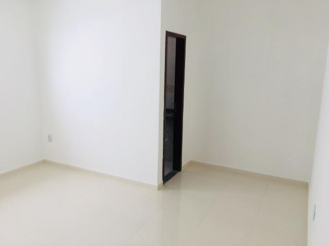 Linda casa com documentação gratis:fino acabamento, 3 quartos , 2 banheiros , 3 vagas - Foto 10