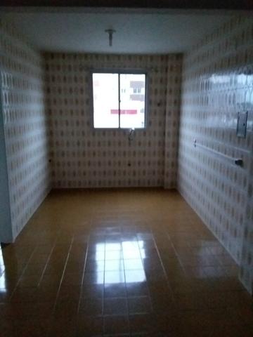 Aluga-se apartamento 2 quartos centro de Itajaí - Foto 2