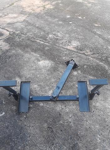 Suporte para televisão tubo ou microondas