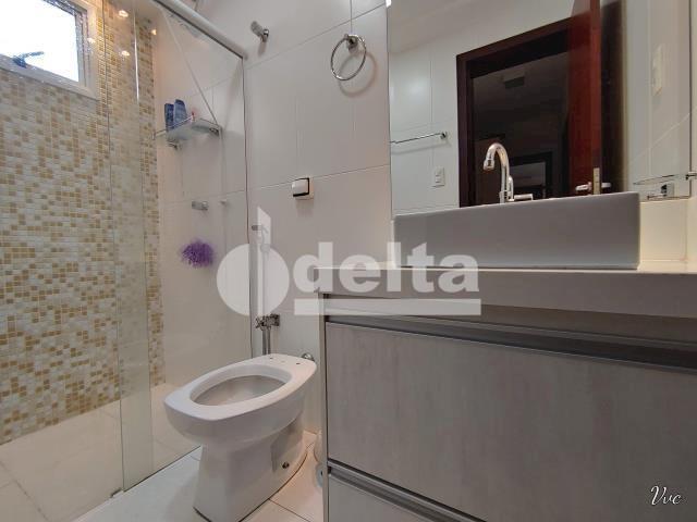 Apartamento à venda com 3 dormitórios em Saraiva, Uberlândia cod:33971 - Foto 7