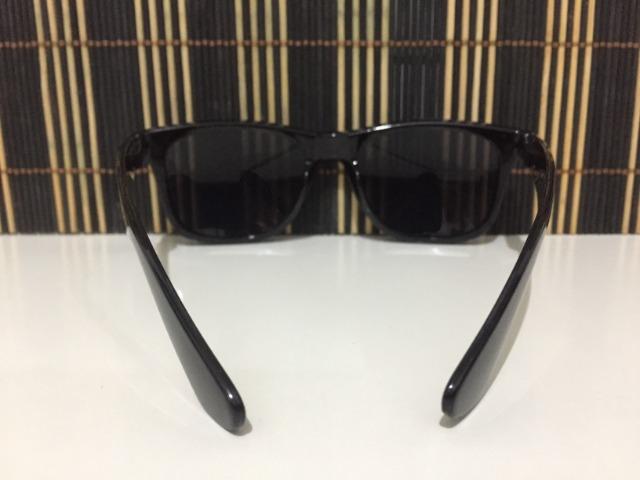 (Aceito cartão) Óculos modelo Wayfarer unissex - Lente: Preta - Estilo Ray Ban - Foto 3
