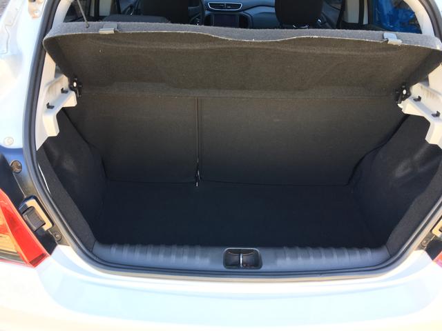 Vendo Chevrolet Onix 1.4 LTZ 2015 Impecável - Foto 6