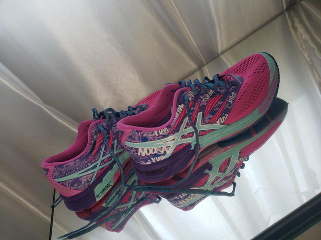 Tênis Asics original 36 - Foto 3