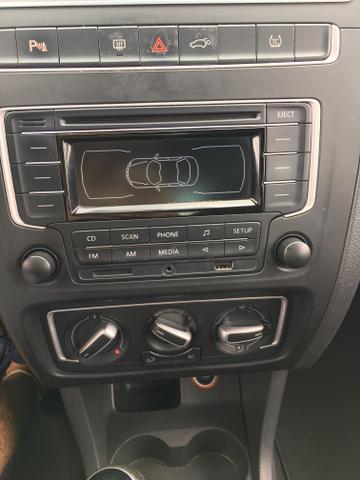 Vendo Volkswagen Crossfox 1.6 2015 Único dono. Aceito trocas de menor valor - Foto 17