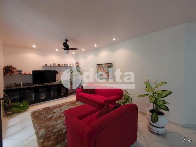 Casa à venda com 3 dormitórios em Jardim karaíba, Uberlândia cod:33979 - Foto 11