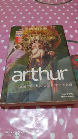 Livro: Arthur e a guerra dos dois mundos