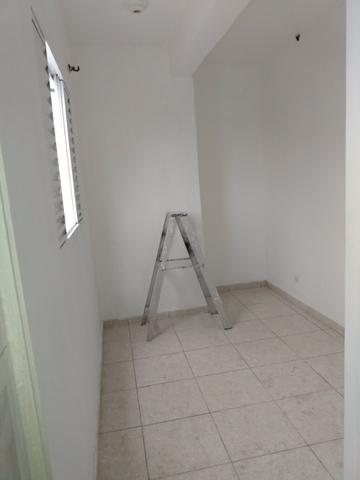 Aalugar Oportunidade Frente para Avenida Apartamentos 01 e 02 dormitórios - Foto 16