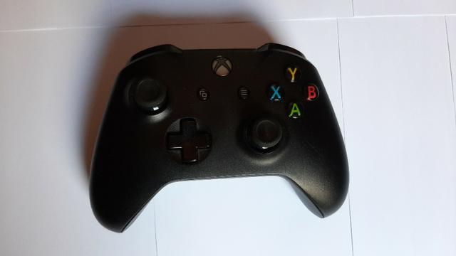 Console Xbox one X + 3 jogos - Foto 3
