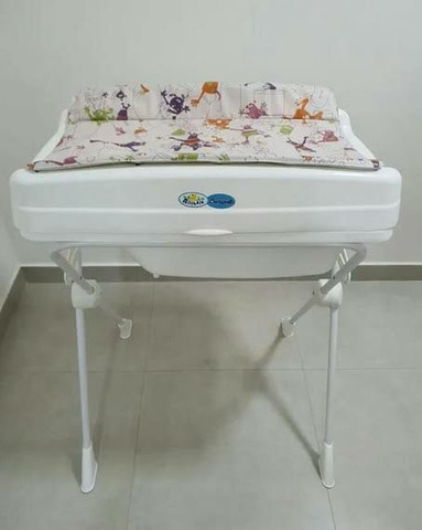 Banheira com suporte