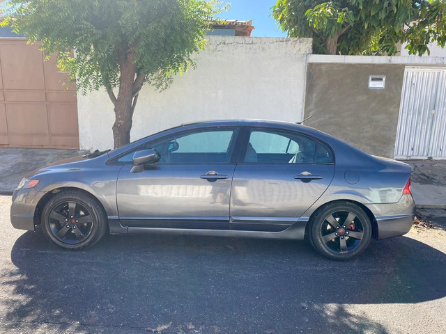 Honda Civic LXS 1.8
