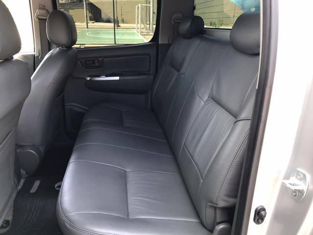 Hilux 2015 SR FLEX AUT COM 36 milkm nova - Foto 14